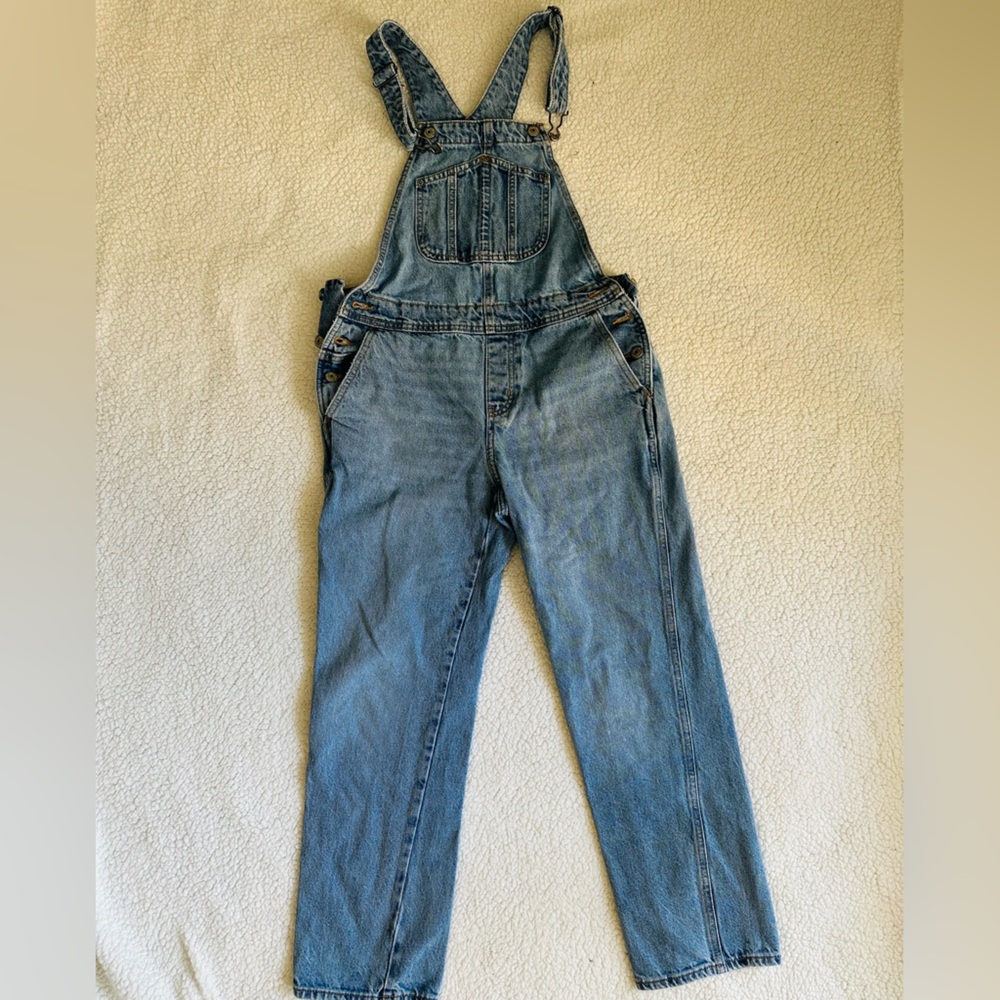 Woman overall